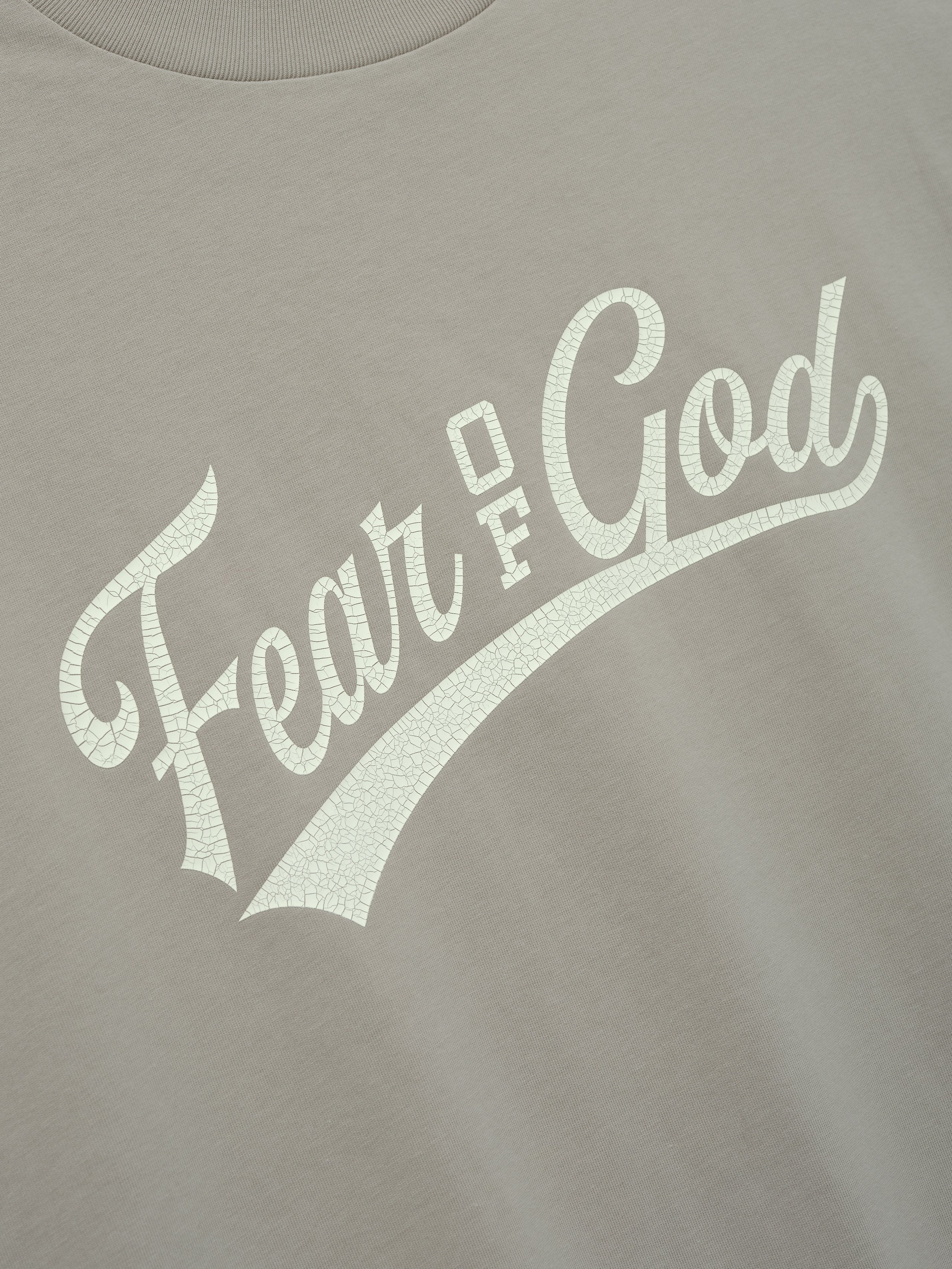 Cut Off 90s Tee